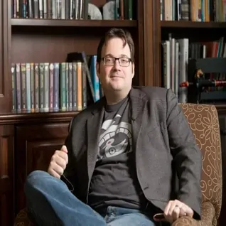 Brandon Sanderson